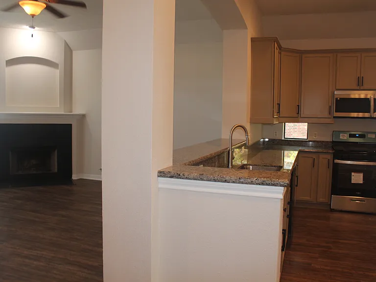 3815 Snowdance Ct — Photo 7