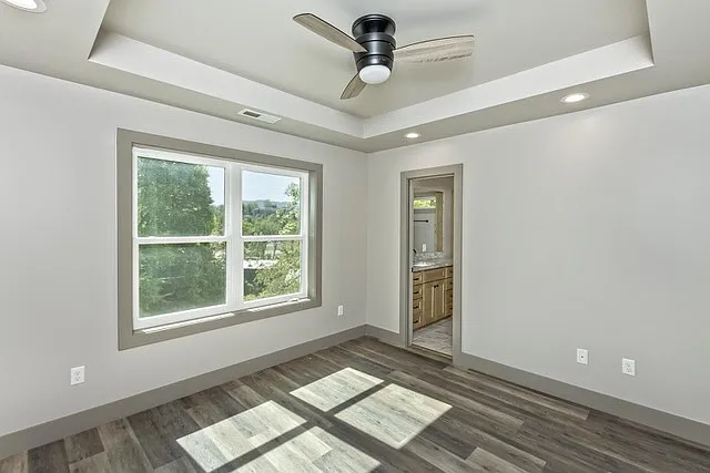 113 Caledonia Rd — Photo 13