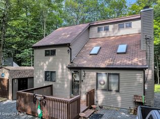 175 Minisink Dr, Pocono Lake, PA
