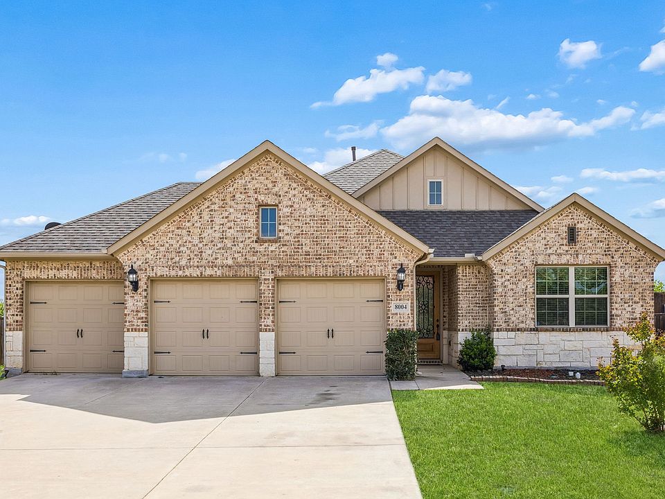1st image of 8004 Larch Ln