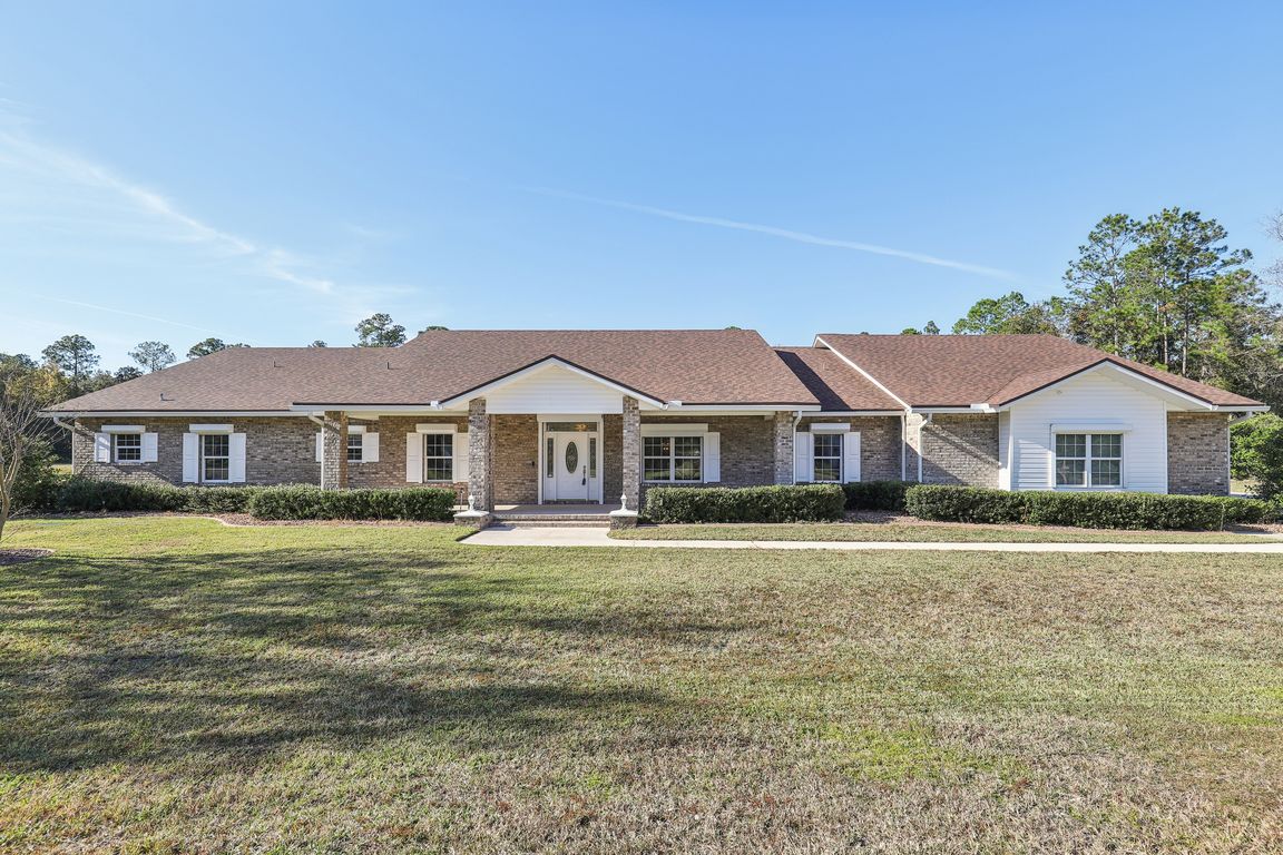 Towers Ranch Dr-S1911-001.jpg