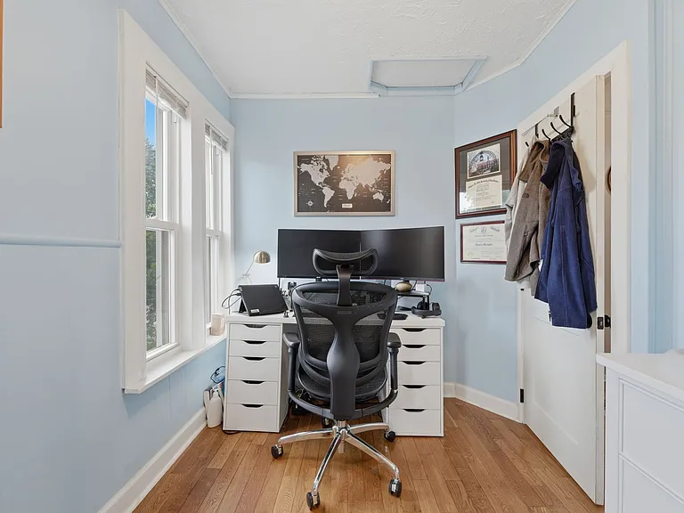 7 Fairview Ave — Photo 26