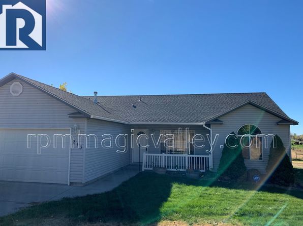 213 Settlers Way W