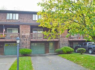 205 Cedar Hill Dr, Canonsburg, PA 15317
