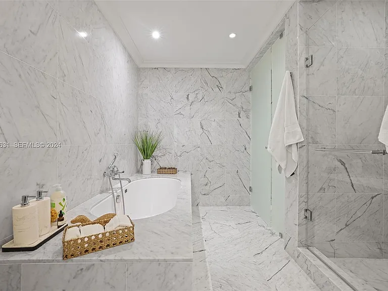 15701 Collins Ave #2103 — Photo 77