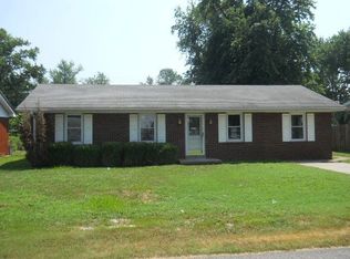 1848 Country Dr, Henderson, KY 42420