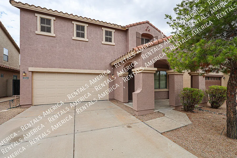3 bedroom 2.5 bath home in Gilbert — Photo 2