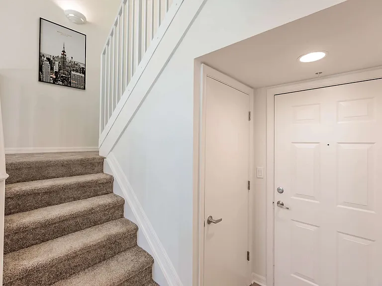Aviah Flagler Village — Photo 238