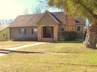 309 N 6th St, Ballinger, TX 76821