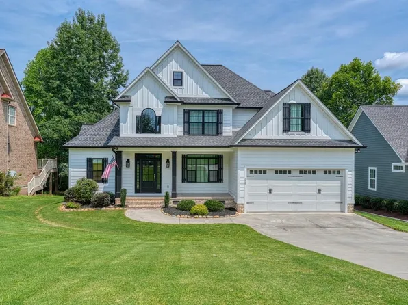 338 Copper Creek Cir, Inman, SC 29349