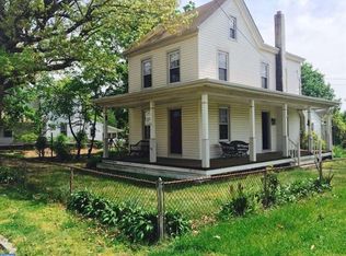 19 Mechanic St, Bridgeport, NJ 08014