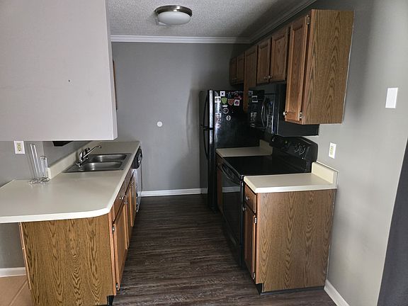 3rd image of 1108 Andrew Brook Ln