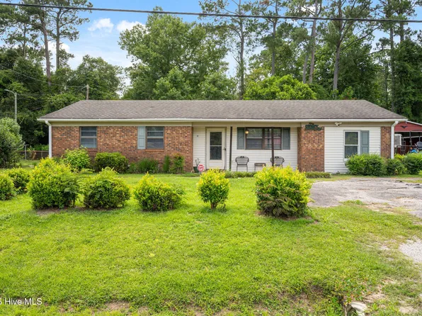 10 Stoney Rd, Castle Hayne, NC 28429