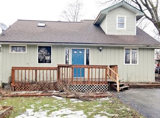 35683 N Benjamin Ave, Ingleside, IL 60041