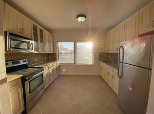 295 Roosevelt Ave #1F, Freeport, NY 11520