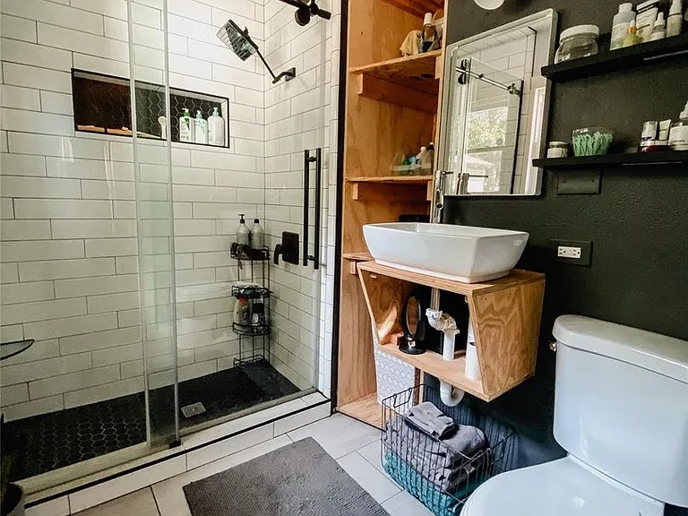 10652 Cayuga Dr — Photo 9