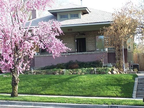 1st image of 1118 E Garfield Ave