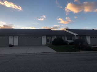 678 E Welco Dr, Montgomery, MN 56069