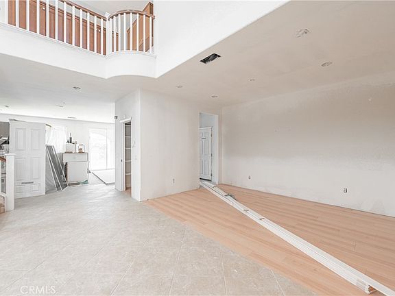 4th image of 29276 Discovery Rdg