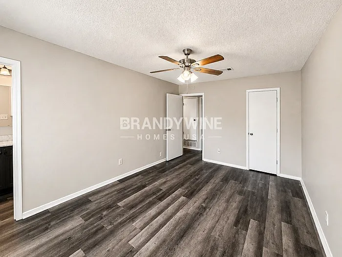 8428 Raymond Ave — Photo 11