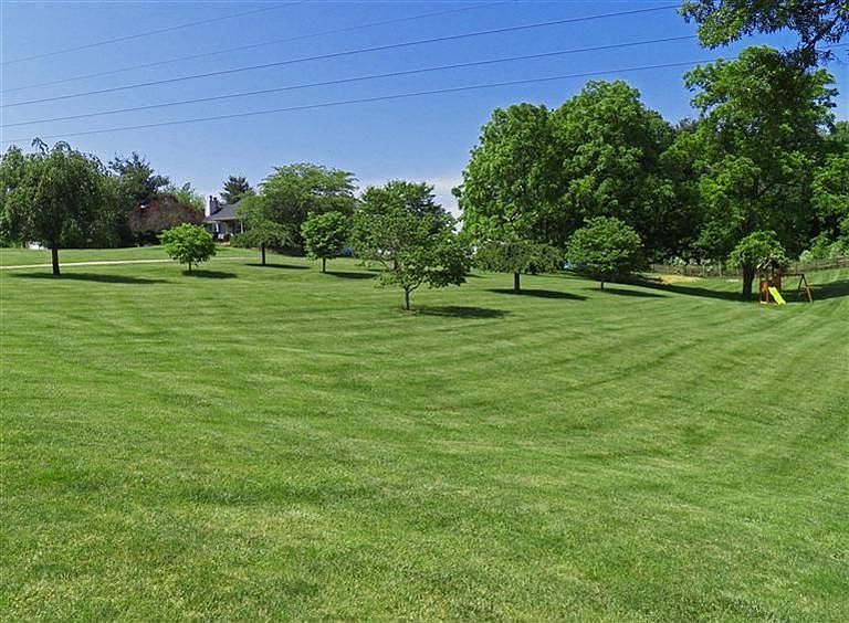 1st image of 11931 Arbor Run Dr