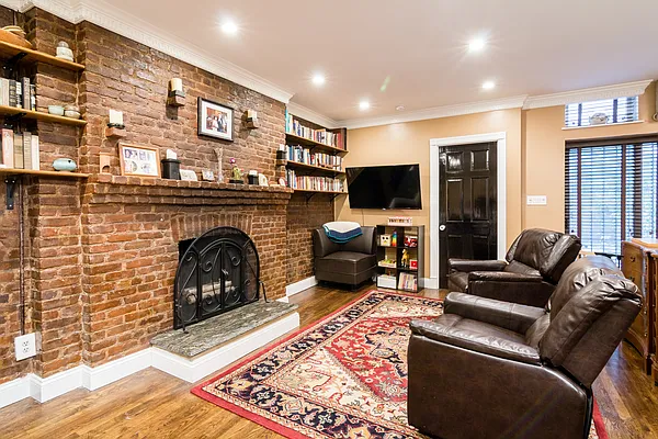 Rented by Corcoran | media 13