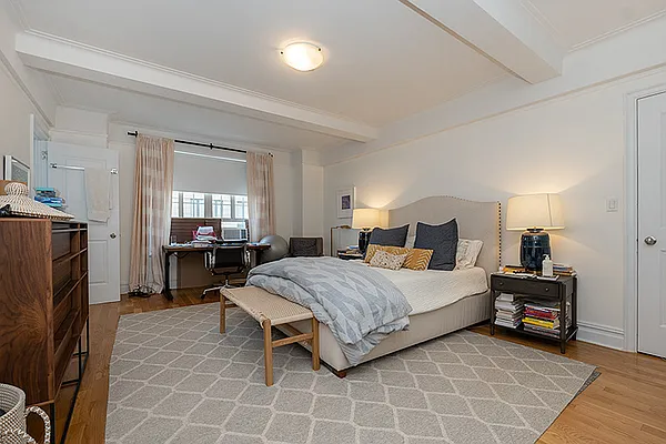 Rented by Rita S Citrin, LREB | media 33