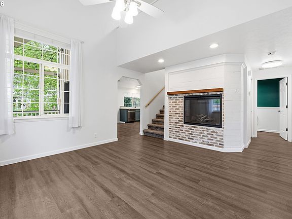 3rd image of 4410 Spring Meadow Ave