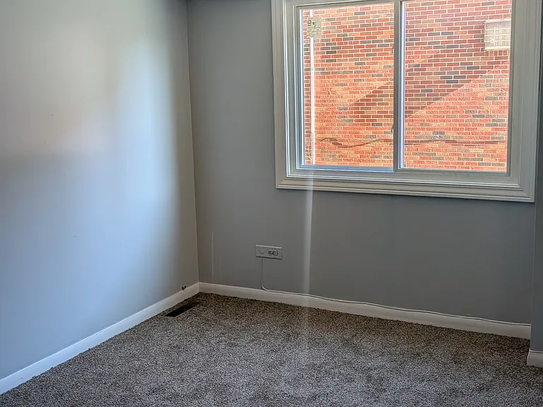 9606 Kedvale Ave #1A — Photo 20