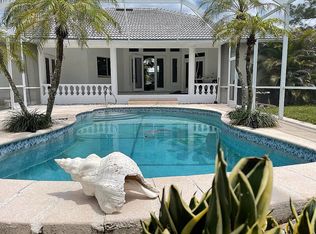 817 Columbus Ave, Lehigh Acres, FL 33972