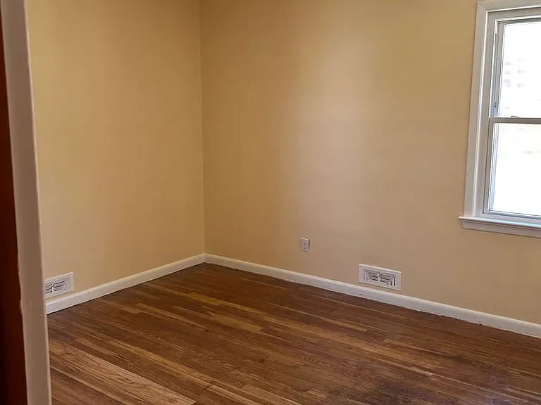 4409 Adrian Rd — Photo 22