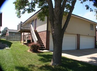 3923 N 8th St, Lincoln, NE 68521