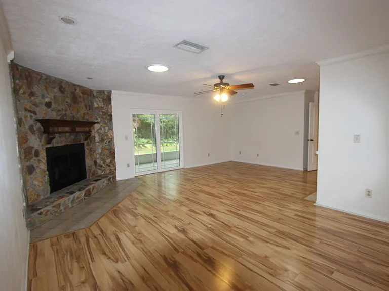 818 Druid Hills Rd — Photo 8