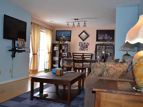 Living room into dinning area