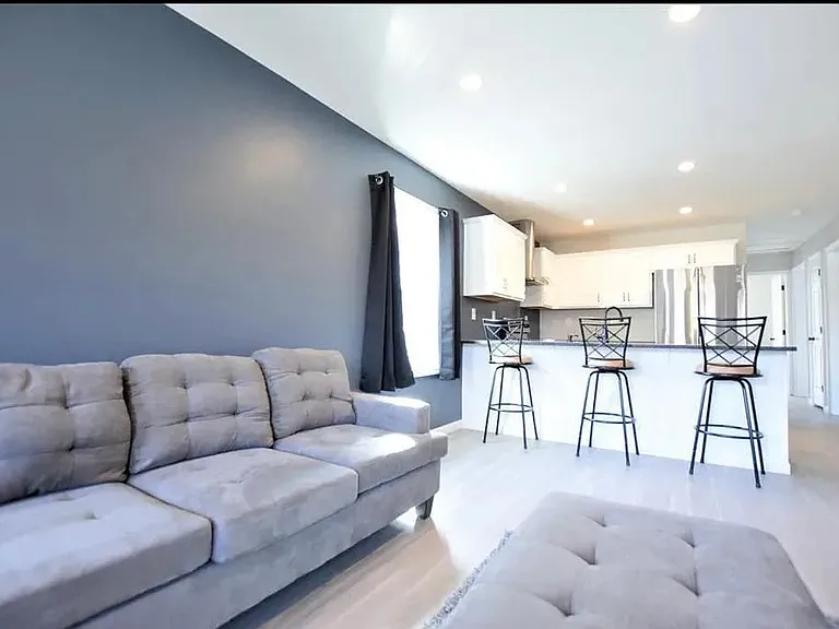 125 Elmira Rd #B1 — Photo 2