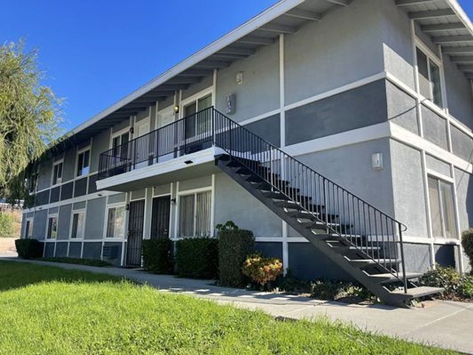 Building Photo 3