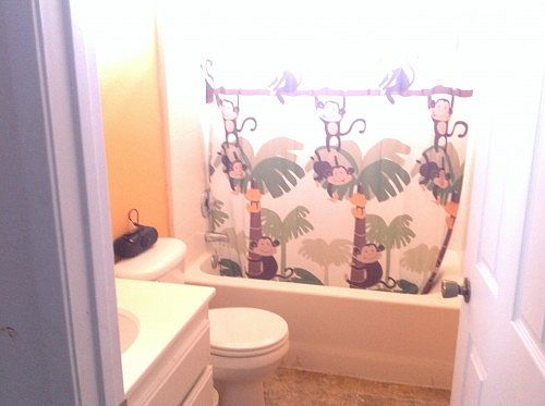 4th image of 7161 Niagra Dr