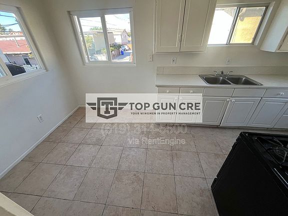 4th image of 4050 42nd St