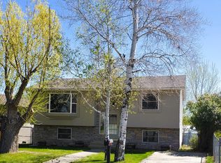 1515 Holmes Ave, Sheridan, WY 82801