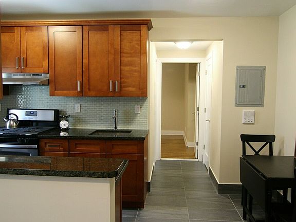 5th image of 20-26 31st St #B7