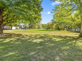 E Miller Rd, Republic, MO 65738