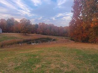 94 Lenin Rd, Madisonville, KY 42431