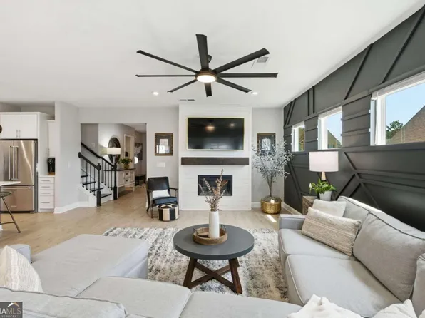 2845 Admiral Bay Dr, Cumming, GA 30041