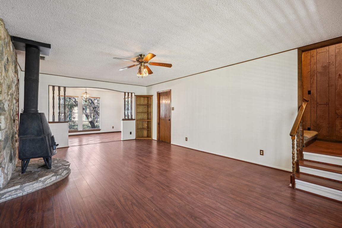 next background image