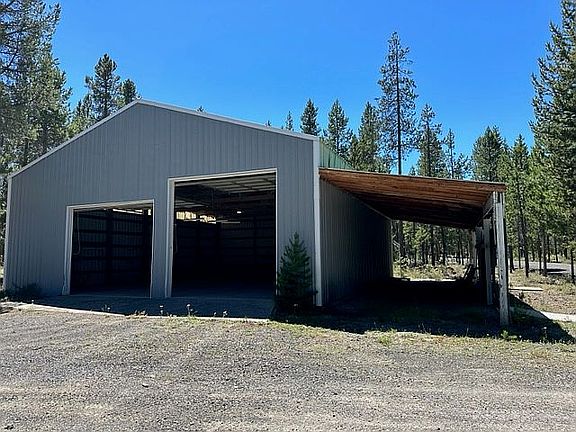 2nd image of 124625 Bunny Butte Rd