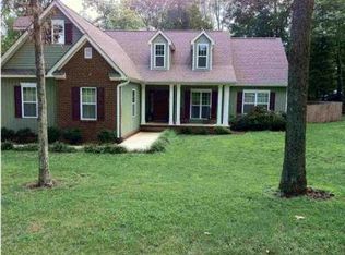 309 Hampton Rd, Signal Mountain, TN 37377