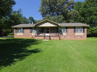 143 Valley Rd, Greenwood, SC 29646