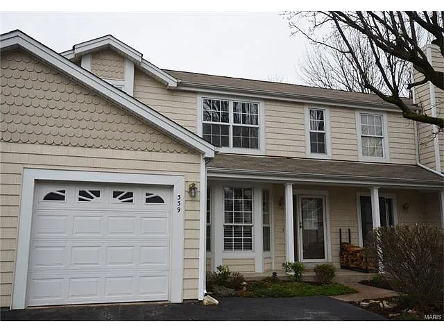 339 Sturbridge Village Dr photo 1