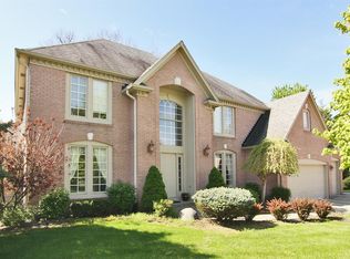 10415 Oak Ridge Dr, Zionsville, IN 46077