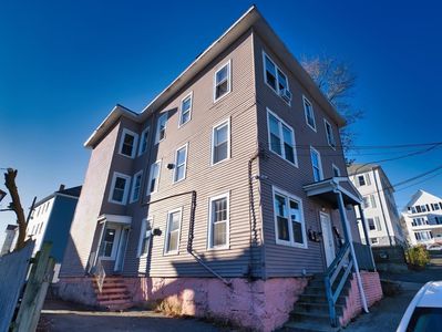 20 Lafrance Ct, New Bedford, MA, 02740